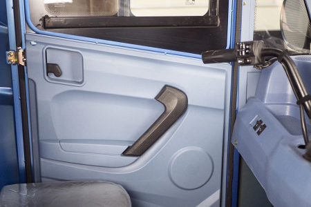 Грузовой электротрицикл Rutrike КАРГО Кабина Дуал серый