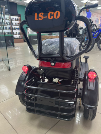 Трехколесный пассажирский Электроскутер LS-CO A1
