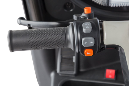 Электротрицикл Rutrike Gelbert Sarin 48V/60V 1000Вт серо-белый