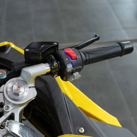 Электромотоцикл ECO Yamaha R3