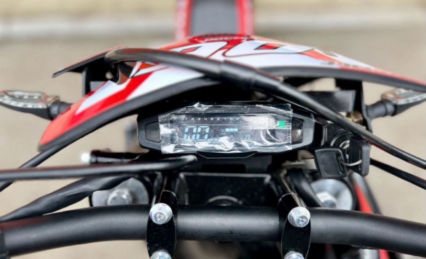 Мотоцикл бензиновый SYCMCC Эндуро Pro 300