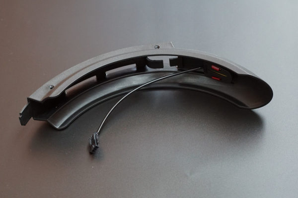 Заднее крыло E-twow с подсветкой 2 провода + 2 пина