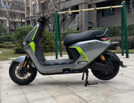 Электроскутер Segway-Ninebot M3 95C Max 72V67Ah