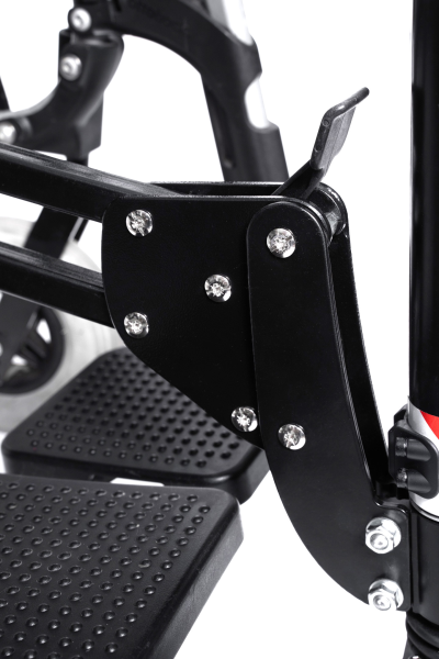 Электроприставка к инвалидной коляске YouGo Лайт 5.5"